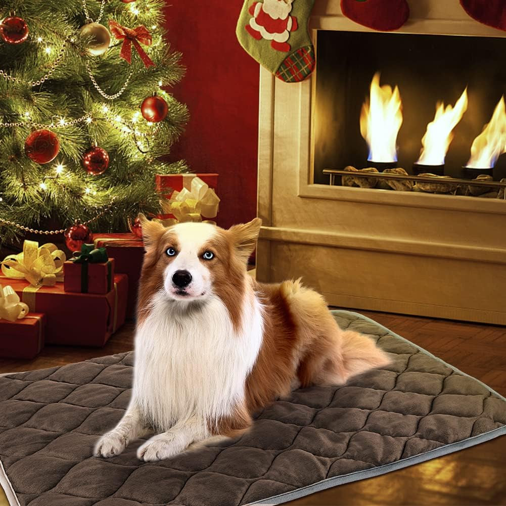 Self Warming Cat Bed Self Heating Cat Mat Thermal Pet Bed Mat Self-Warming Dog Crate Pad